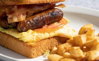 Beachfront Kitchen & Bar Photo