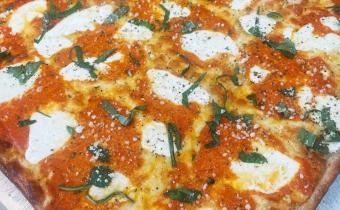 Genova's Pizza & Pasta Photo