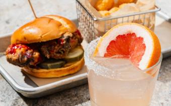 Bar Louie Photo