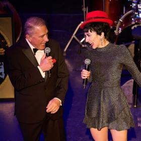 Frank & Liza - Start Spreading the News Photo