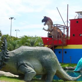 Dinosaur Adventure Mini Golf Photo