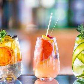 Beach Discount Beverages Photo