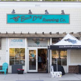 Black Dog Running Company Photo