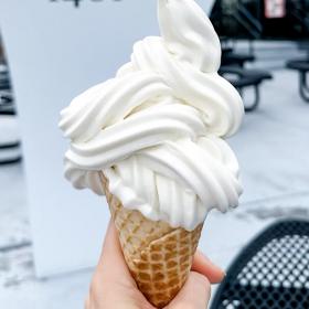 Scoops Sweets & Treats Photo