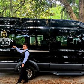 Southern Charm Limousine Photo