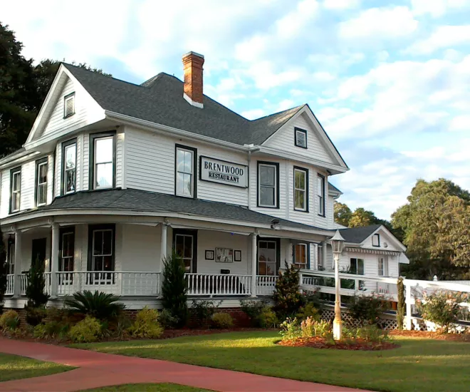 Outside of the Brentwood Restaurant in Little River