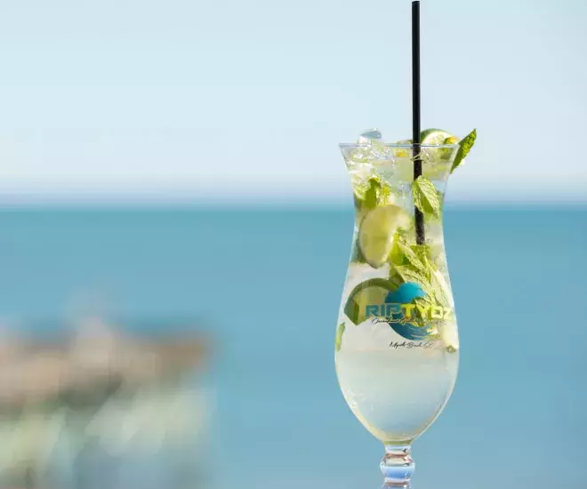 Riptydz Waterfront Cocktails