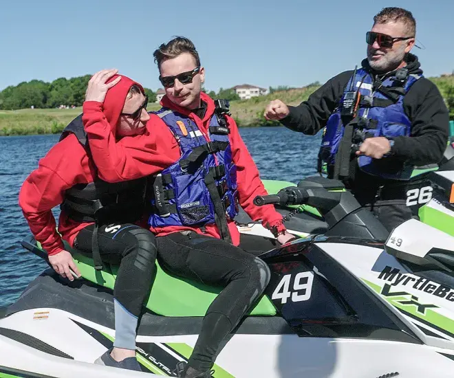 Traveling the Spectrum Show - Tilks on Jet Skis