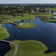 Man O'War aerial with large lake with greens and fairway