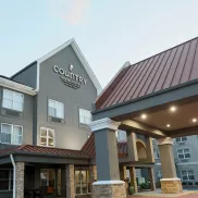 Country Inn and Suites entrance