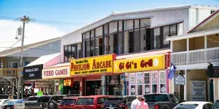 Garden City Pavilion Arcade & Gigi's Grill Photo