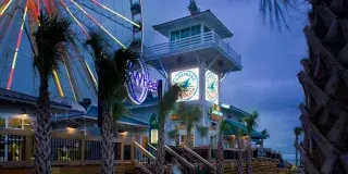 Landshark Bar & Grill Photo