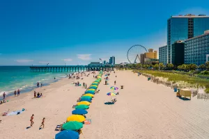 Beach with Pier 14 and Skywheel from the south