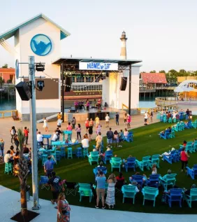 People in front of the Hangout