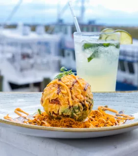 Food at Wicked Tuna 2nd Ave Pier