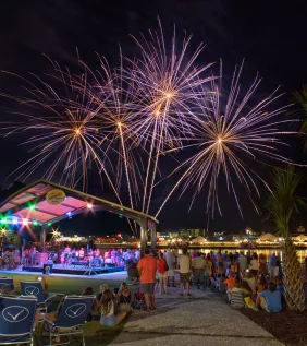 Barefoot Landing fireworks