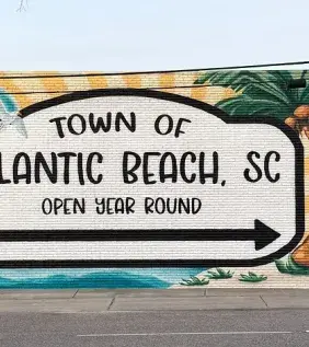Town of Atlantic Beach Mural from the street.