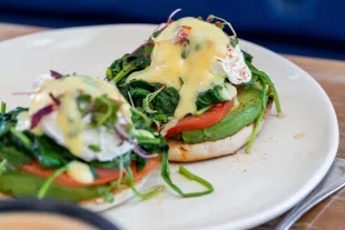 Blueberry's Grill Eggs Benedict