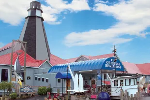 The Original Benjamin's Calabash Seafood building exterior with lighthouse