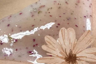 The Sugar Spot - sugar wax with flower petals