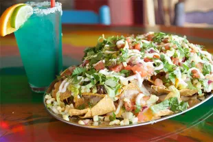 Nachos and margarita