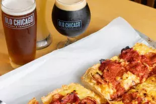 Old Chicago Pizza & Taproom Pizza and Beer