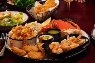 Seafood dinner with Loaded Mac & Cheese