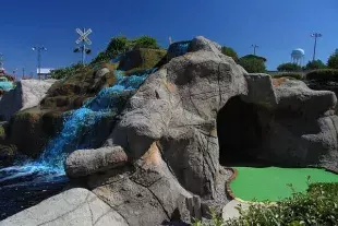 Hawaiian Village Miniature Golf Photo