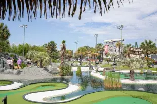 Mt. Atlanticus Minotaur Golf Photo