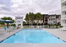 Cabana Shores Hotel