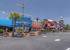 Giant Crab exterior