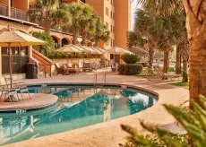 Island Vista pool
