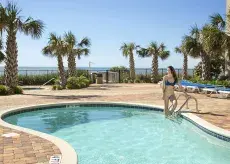 Palace Pool couples at pool