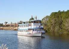 Barefoot Queen Riverboat Photo 2