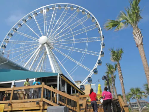 attraction sky wheel