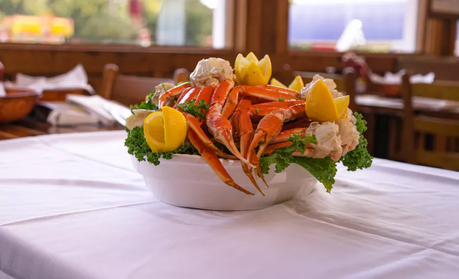 Crab Legs at Original Benjamins