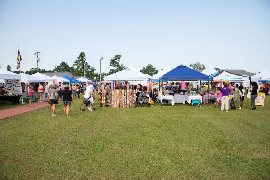Group of vendors at Aynor Hoe Down Festival