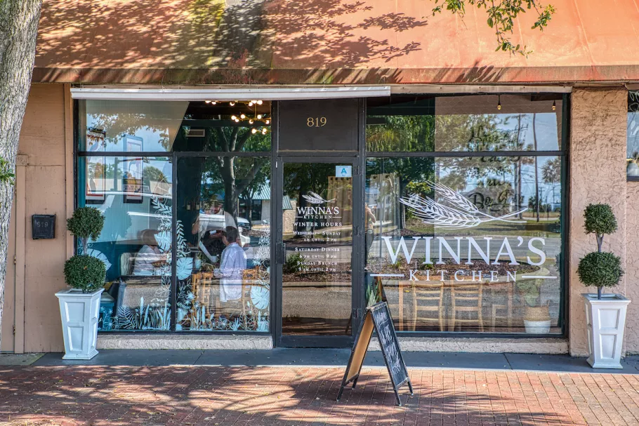Exterior of Winna's Kitchen
