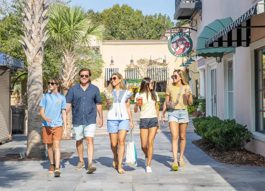 Broadway at The Beach Family Shopping