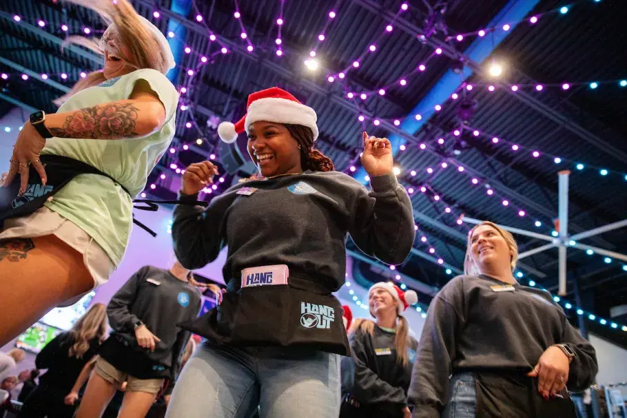 Broadway at The Beach Tree Lighting Hangout