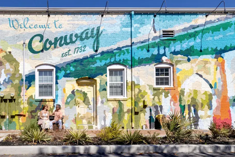 Conway Arts Mural Couple