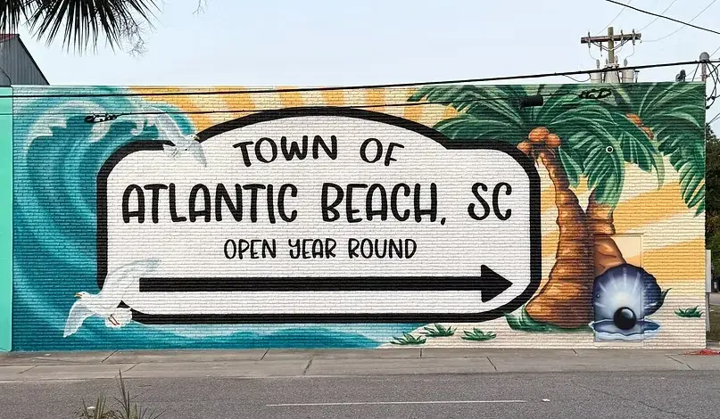 Town of Atlantic Beach Mural from the street.