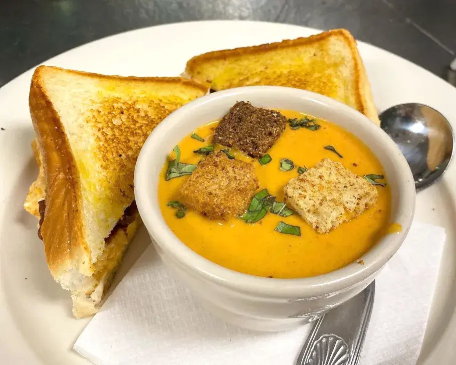 Quigley's Soup Pawleys