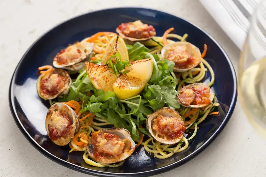 Hook &amp; Barrel Photo