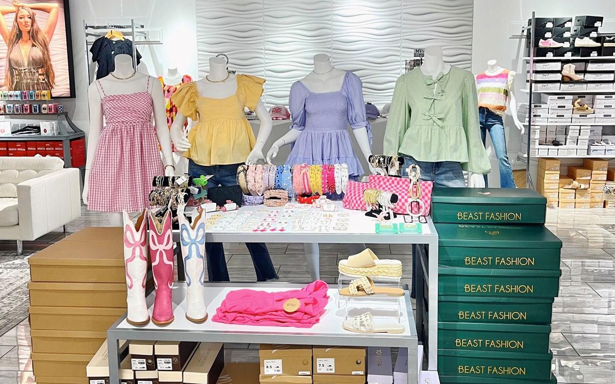 Moon Vine Boutique Loris