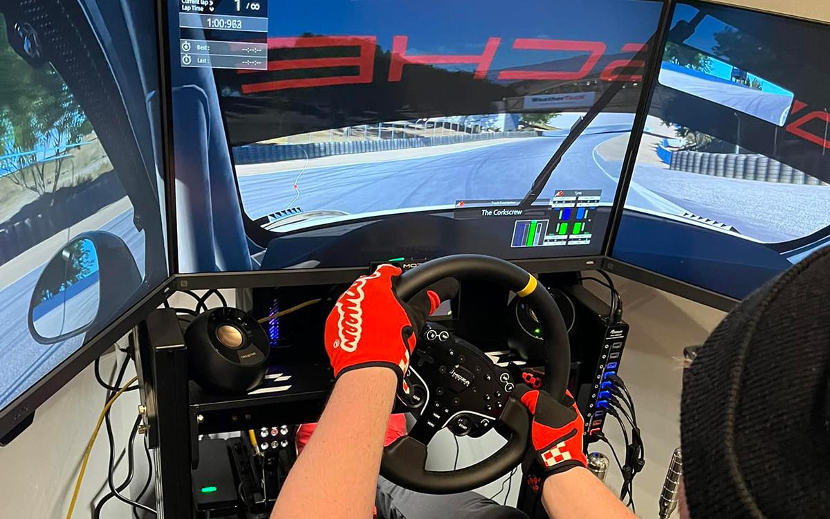 Redline Simcade Photo