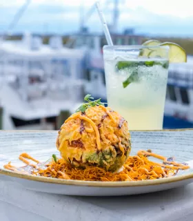 Food at Wicked Tuna 2nd Ave Pier
